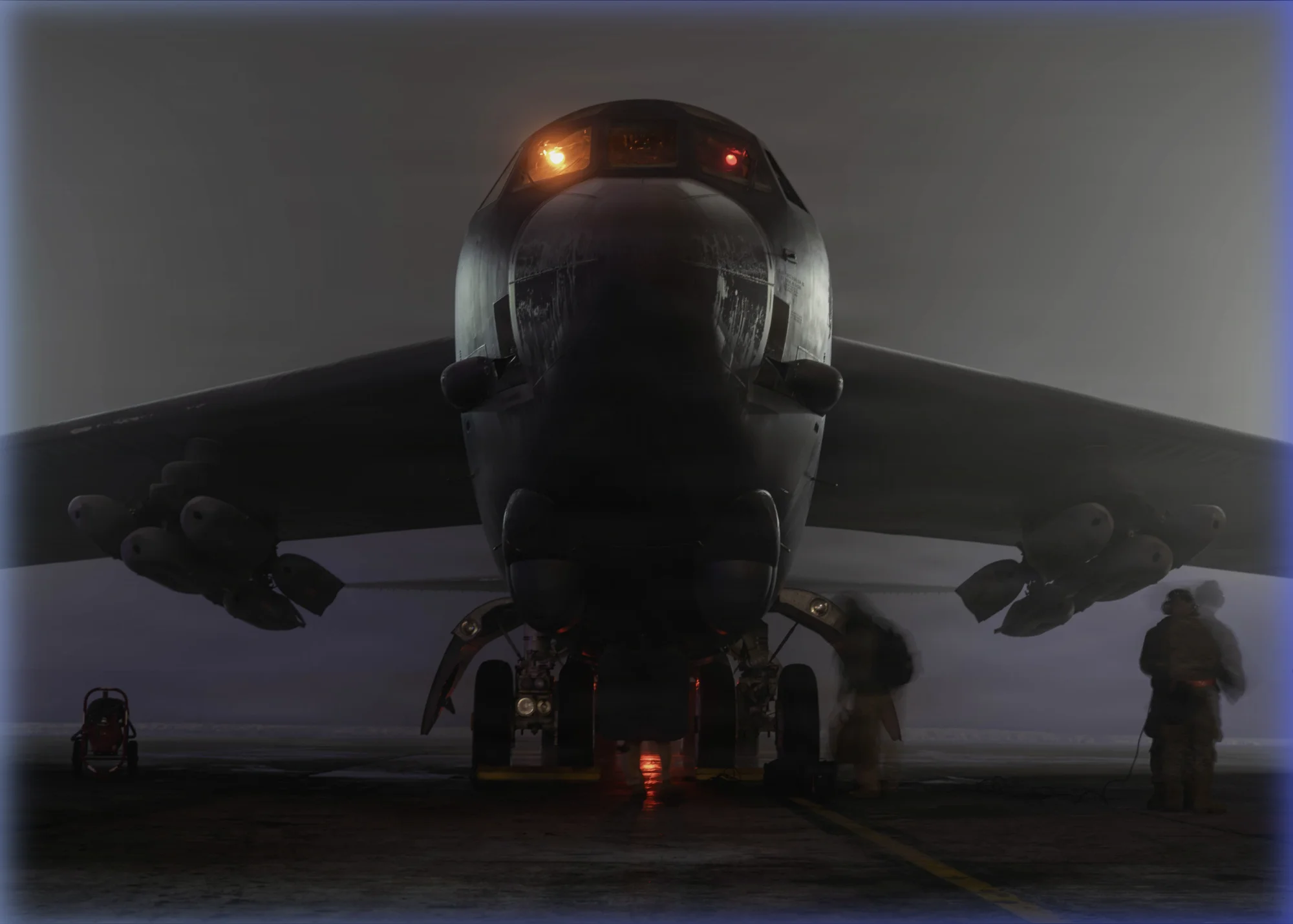 B-52 轟炸機掛彈待命（圖片來源：美軍中央司令部 CENTCOM）